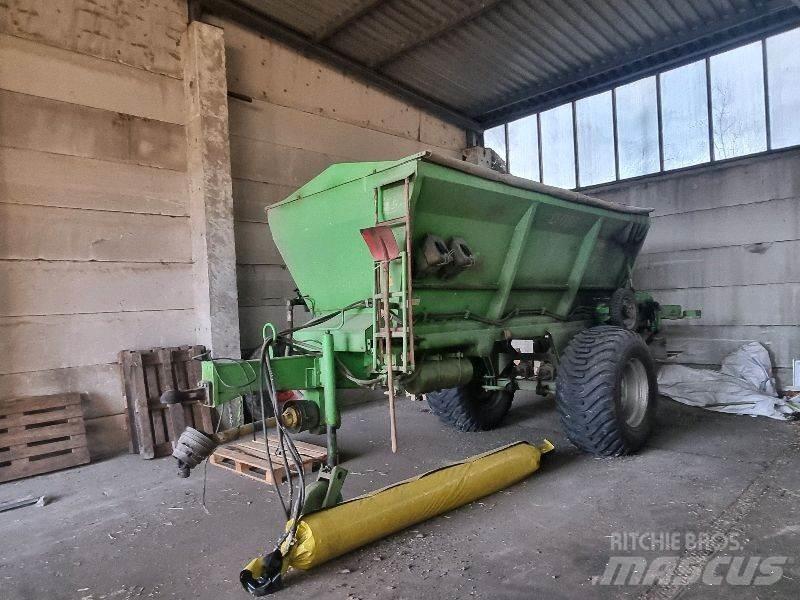  GÜSTROWER D056 Rozmetadlo minerálních hnojiv