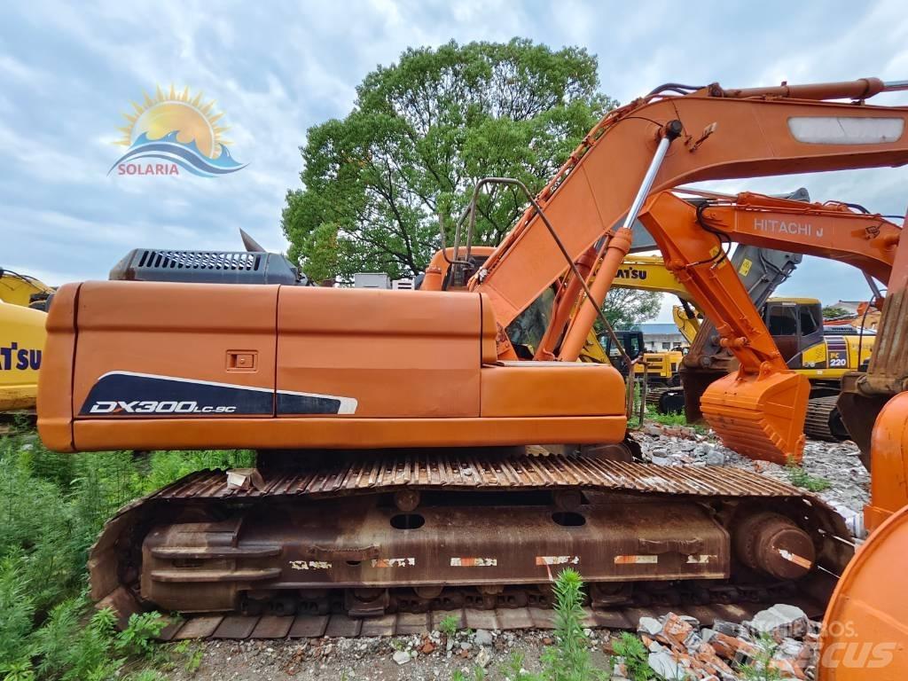 Doosan DX 300 LC-9C Pásová rýpadla