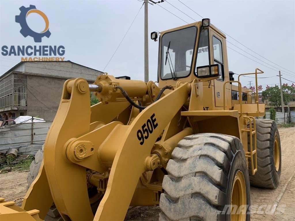 CAT 950 E Kolové nakladače