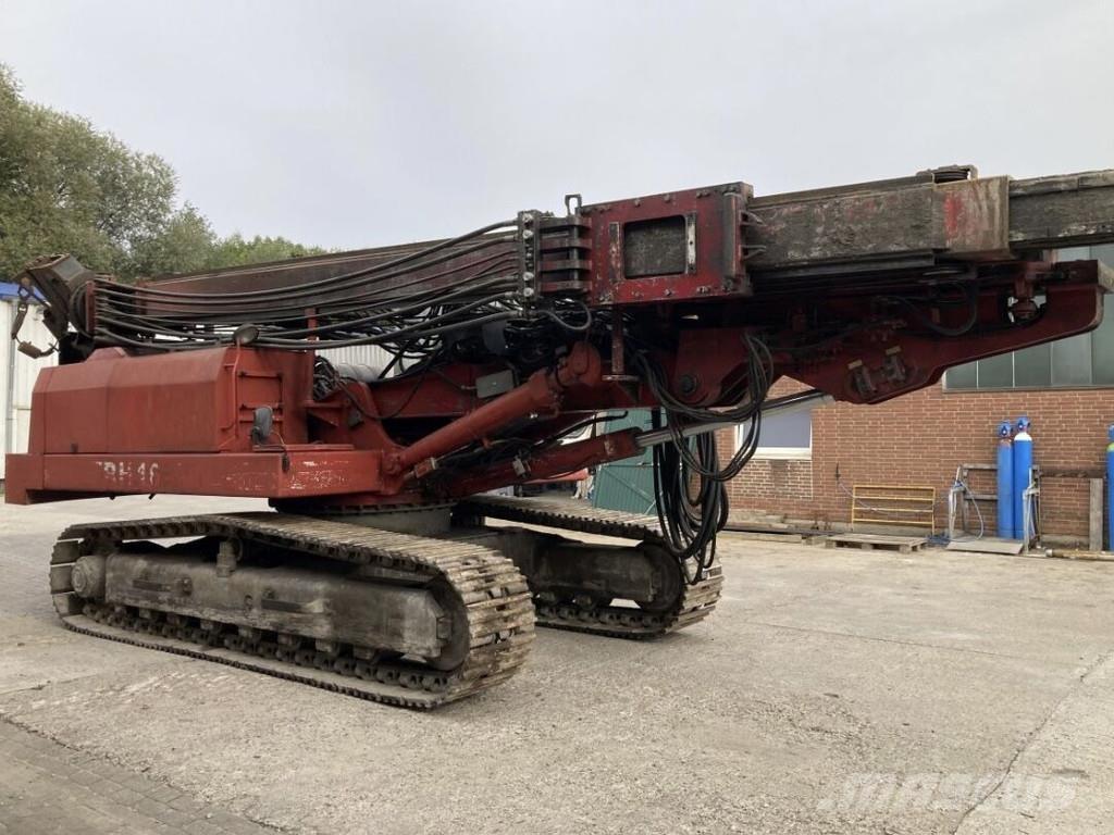 ABI RE 12/14300 Pilířové jeřáby