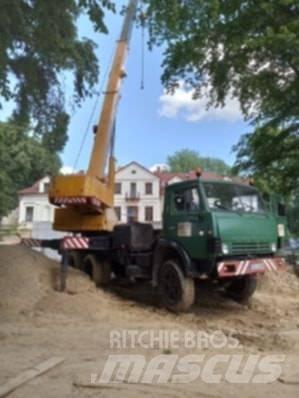 Kamaz KC 45719 Univerzální terénní jeřáby