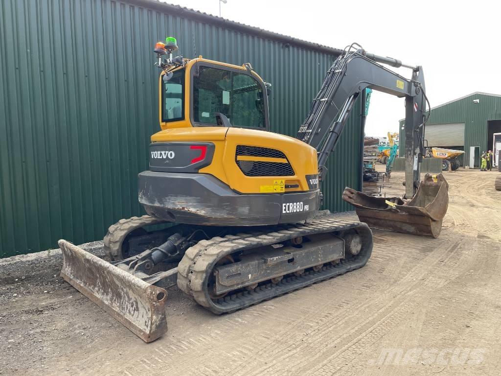 Volvo ECR 88 D PRO Midi rýpadla 7t - 12t