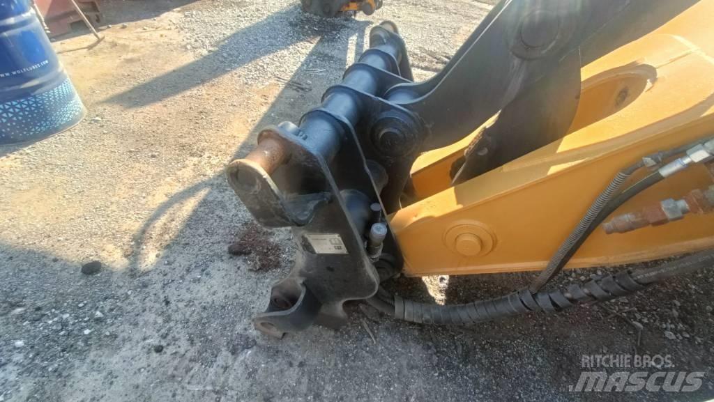 CAT 930 G Kolové nakladače