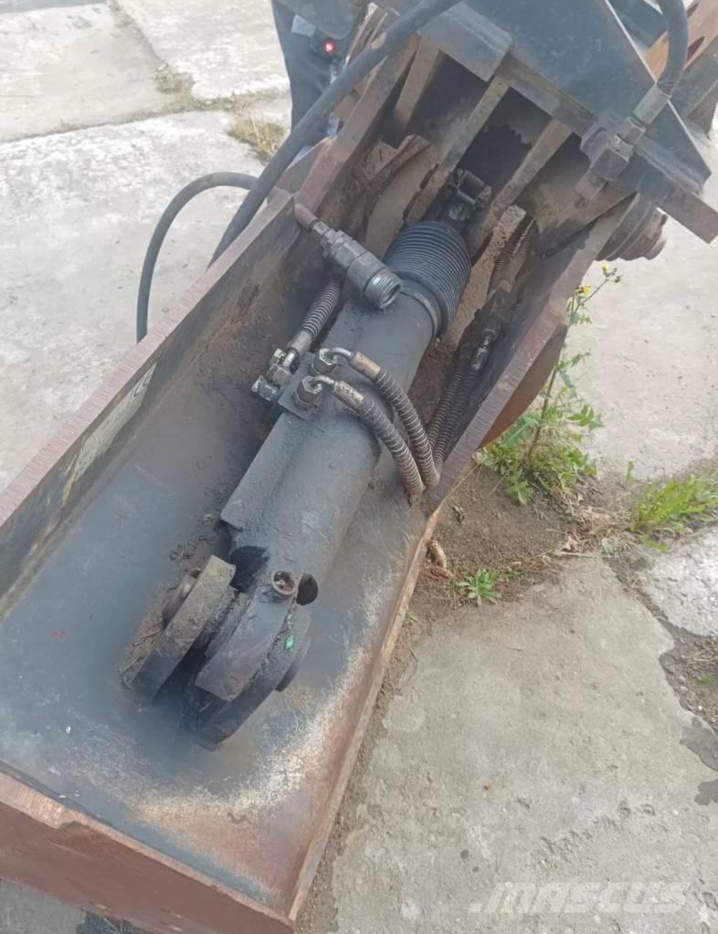 CASE CX 210 Pásová rýpadla