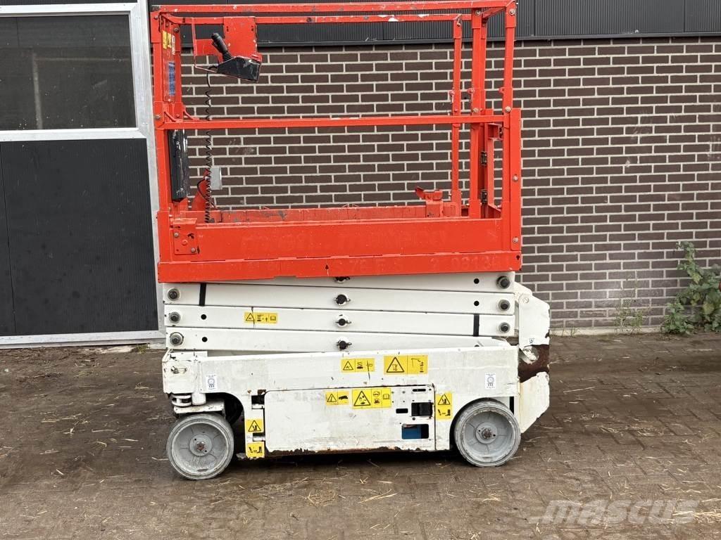 Genie 1932 Nůžková zvedací plošina