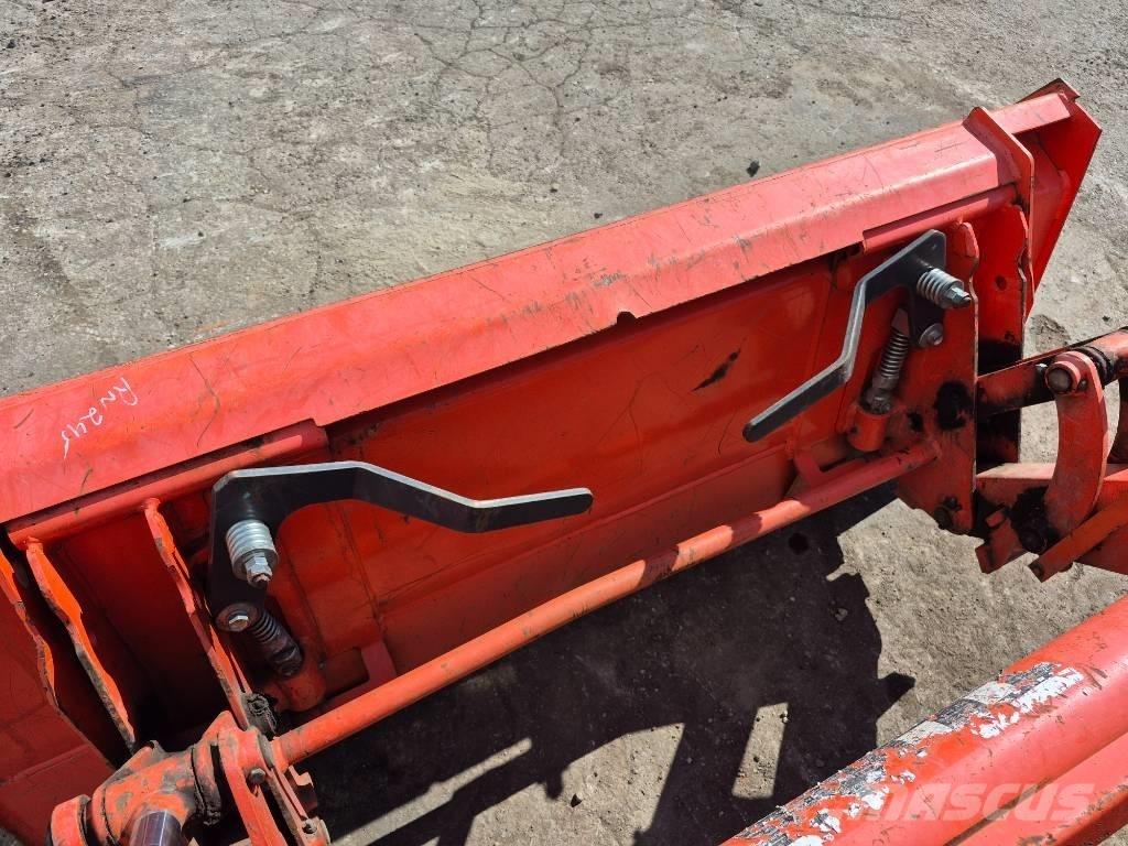 Kubota B 26 Kompaktní traktory