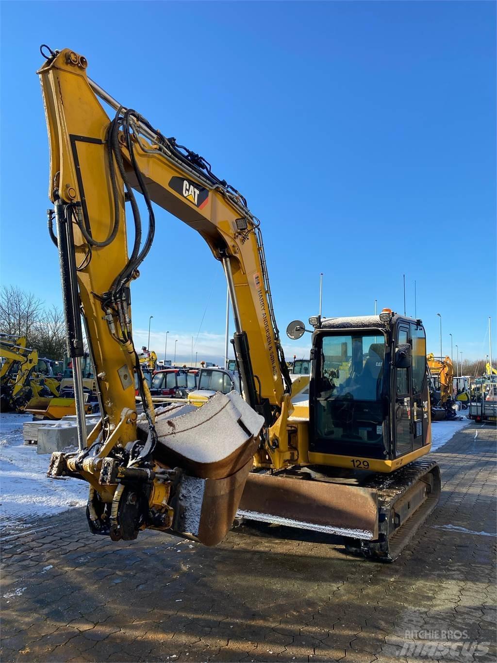 CAT 308E2CR Midi rýpadla 7t - 12t