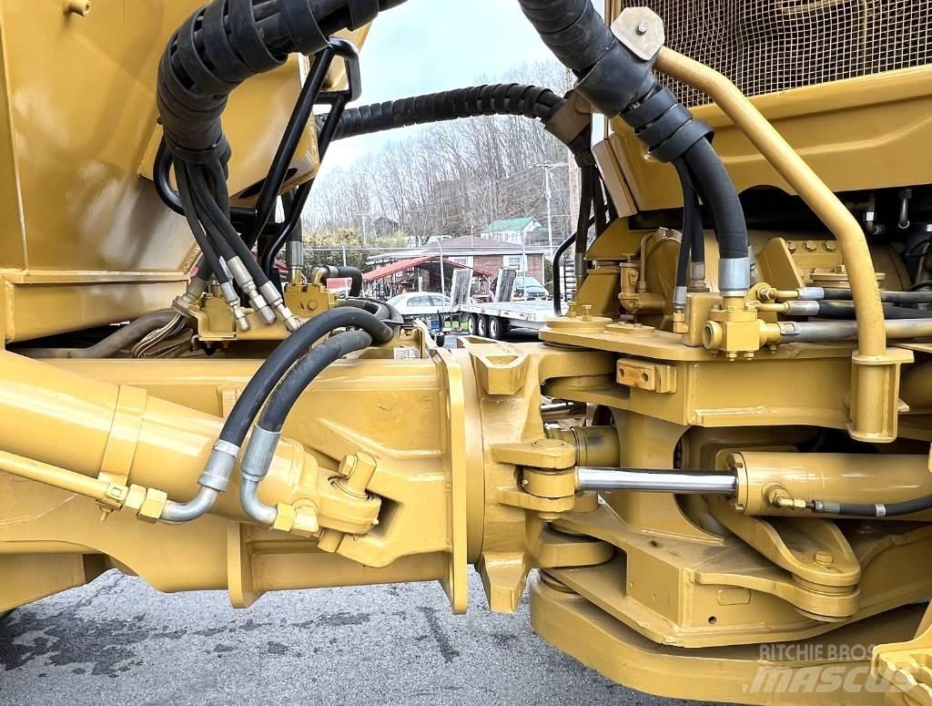CAT 740 Kloubové dempry