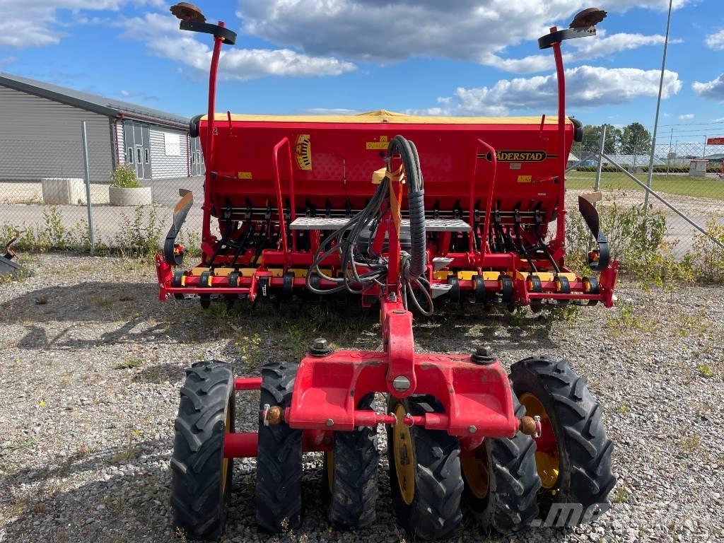 Väderstad RD400C Mechanické secí stroje