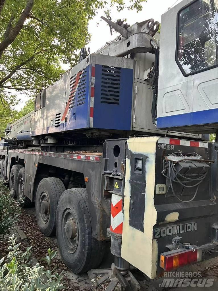 Zoomlion QAY 350 Univerzální terénní jeřáby
