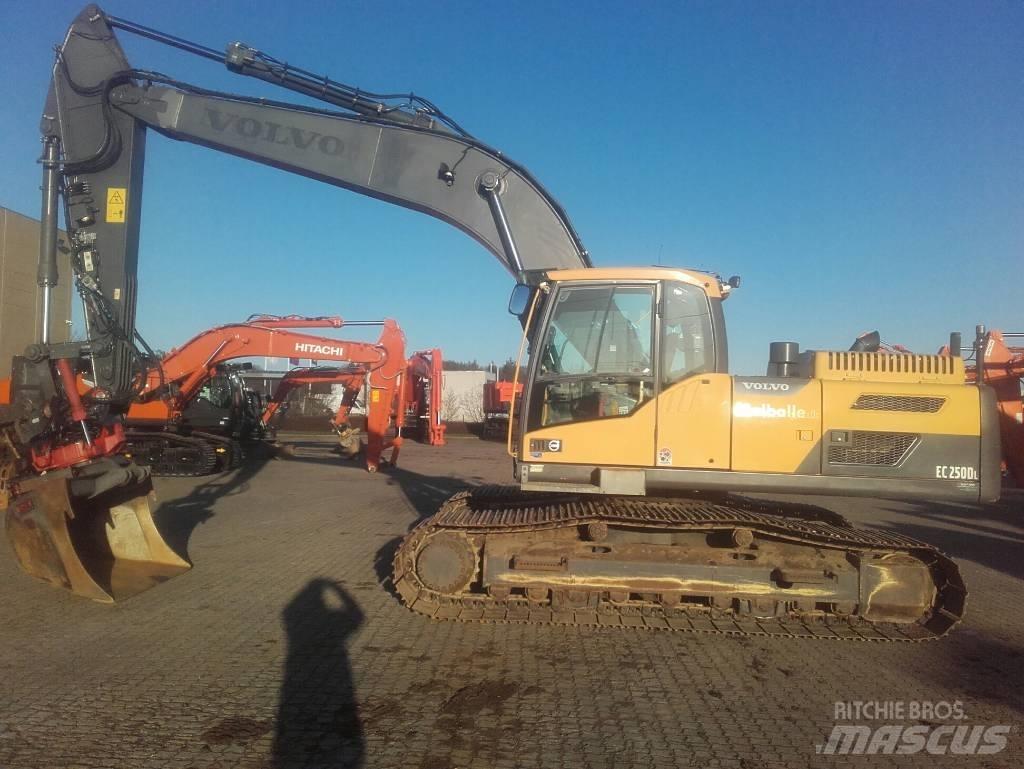 Volvo EC250DL Pásová rýpadla