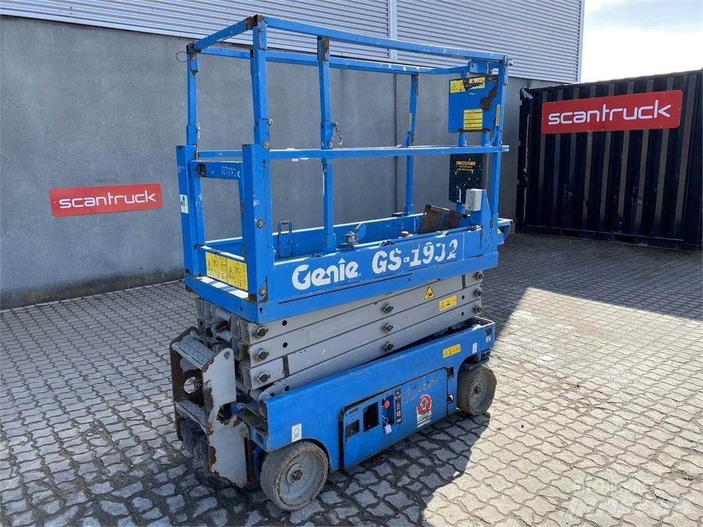 Genie GS1932 Nůžková zvedací plošina
