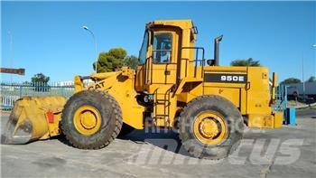 CAT 950E Kolové nakladače