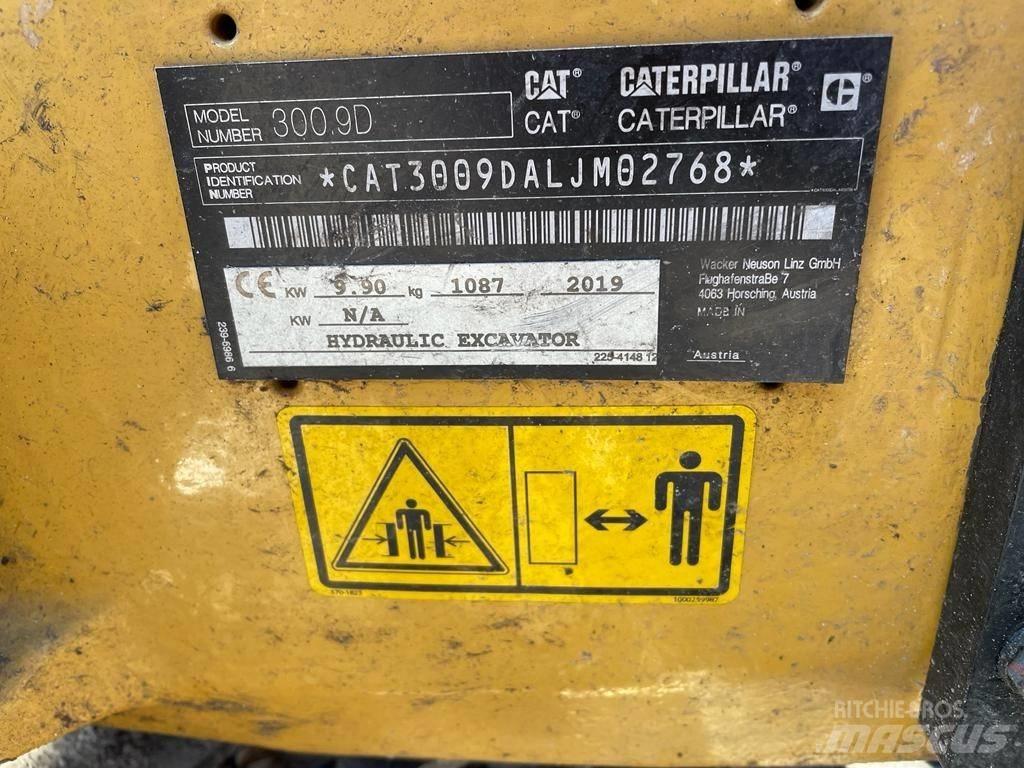 CAT 300.9 D Mini rýpadla < 7t