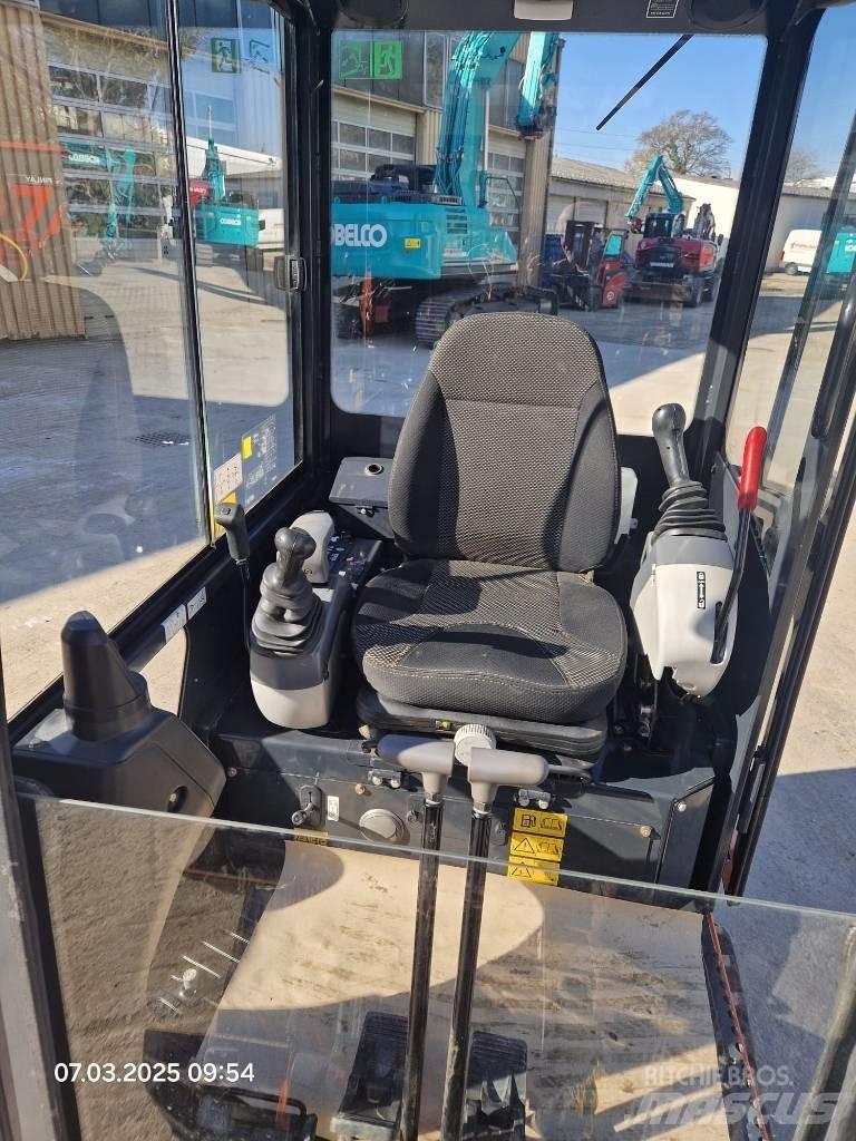 Hitachi ZX 19-6 Mini rýpadla < 7t