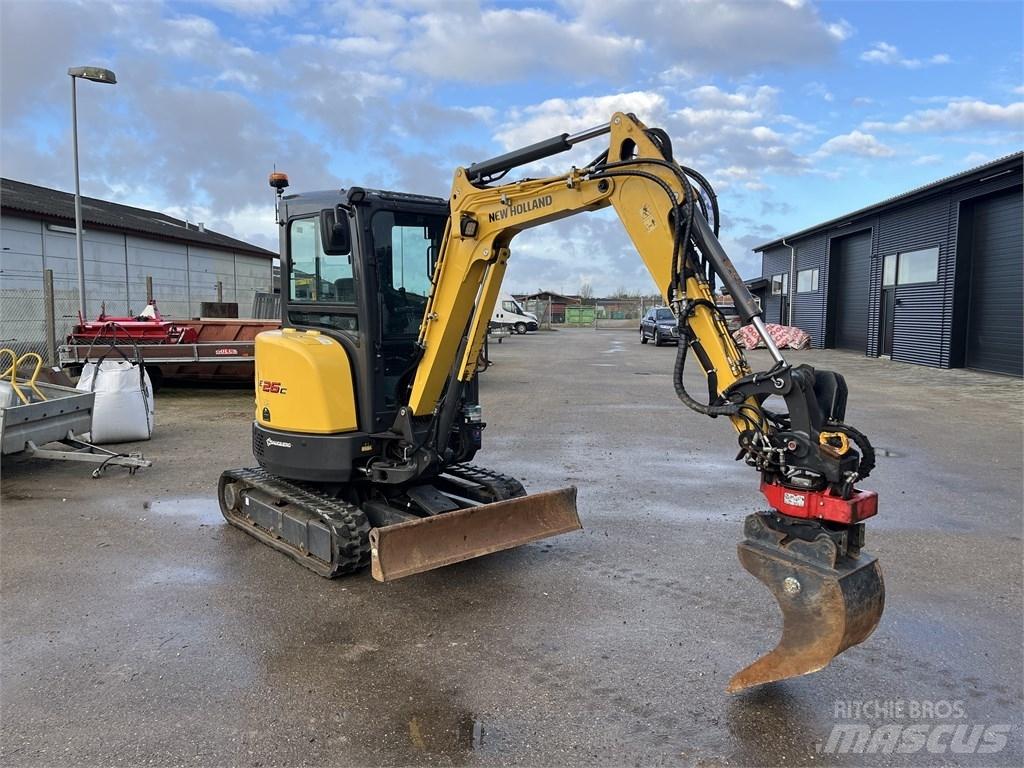 New Holland E 26 C Mini rýpadla < 7t