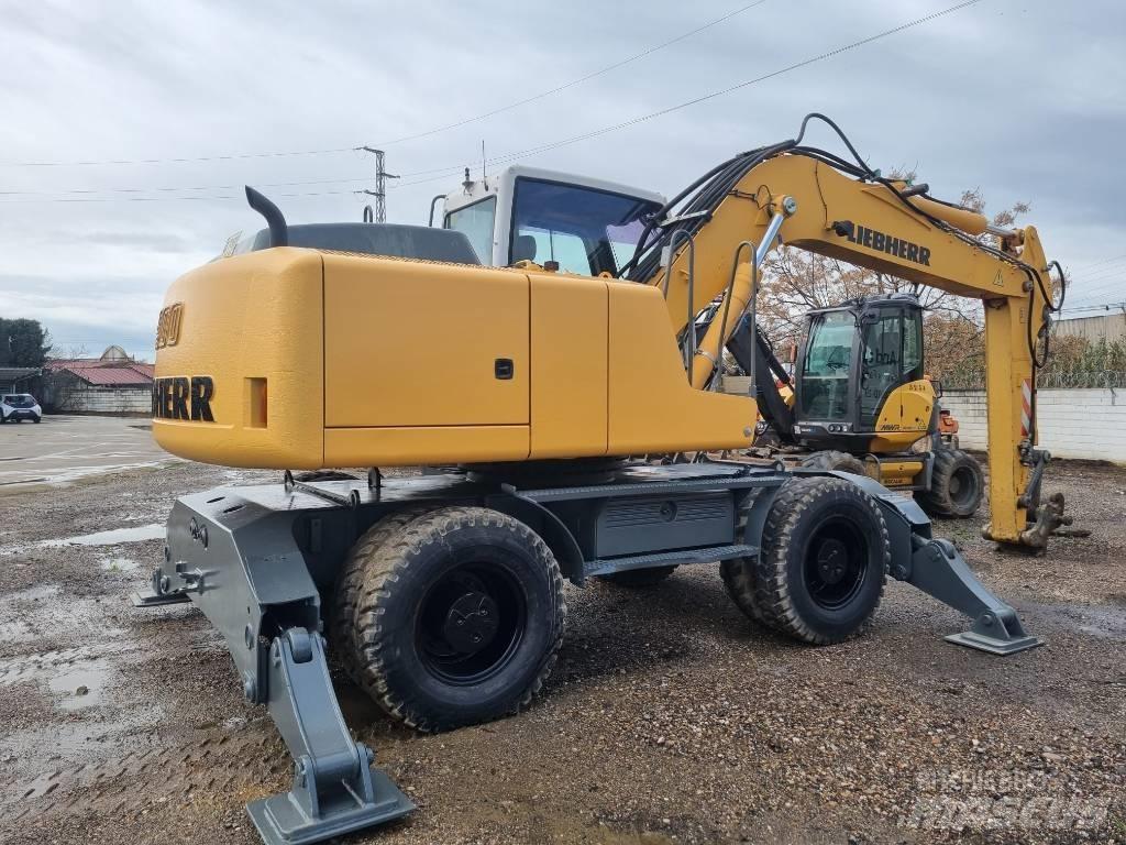 Liebherr A 900 C Kolová rýpadla