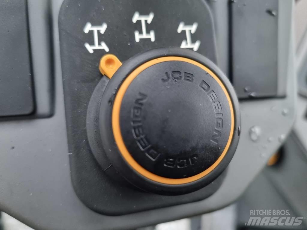 JCB Hydradig 110W Kolová rýpadla