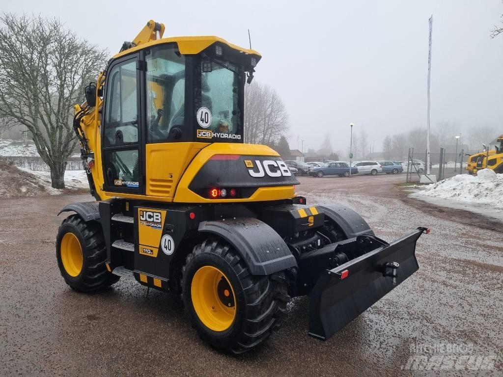 JCB Hydradig 110W Kolová rýpadla