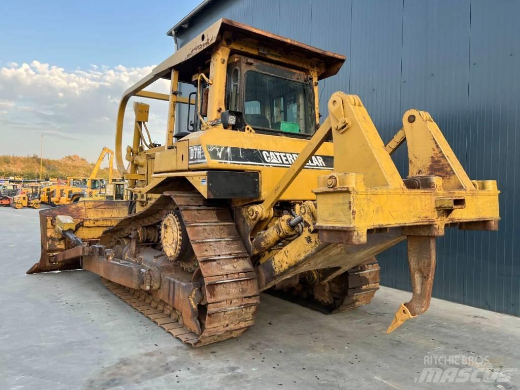 CAT D7H Pásové dozery
