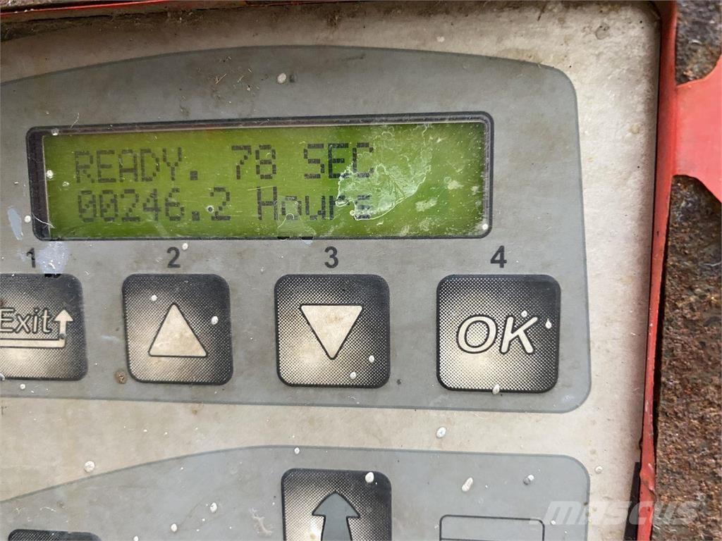 Manitou 78SEC Nůžková zvedací plošina