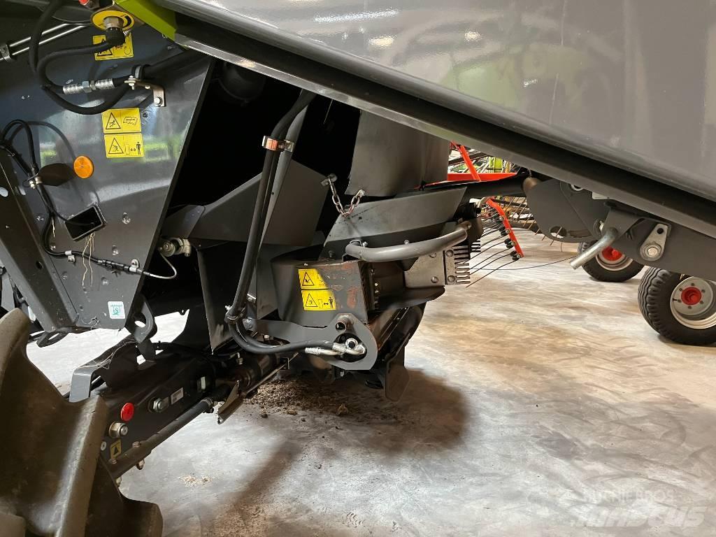CLAAS LEXION 660 Sklízecí mlátičky