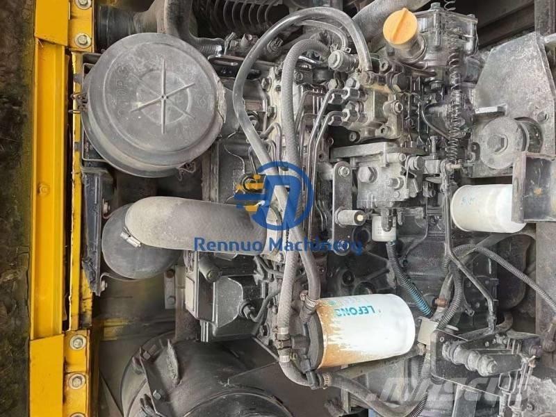 Hyundai 60 Mini rýpadla < 7t