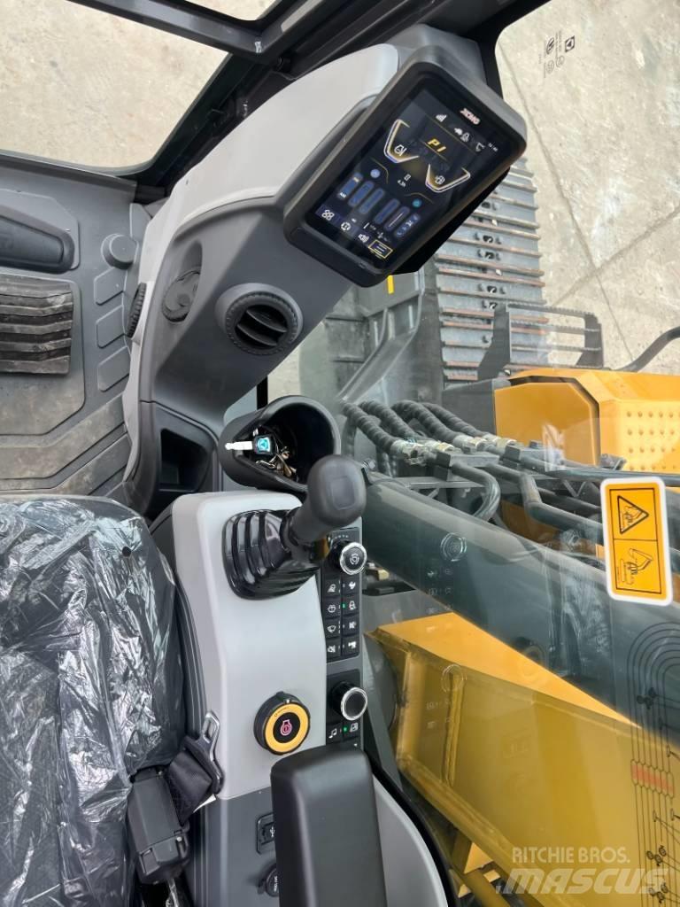 XCMG XE135GA Pásová rýpadla