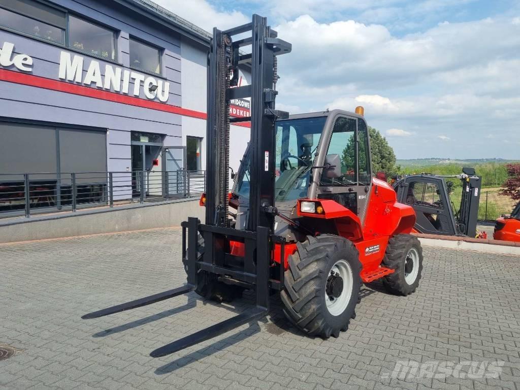 Manitou M30-4 Terénní vysokozdvižné vozíky