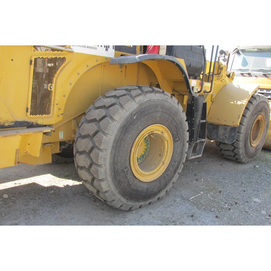 CAT CAT 966L Kolové nakladače