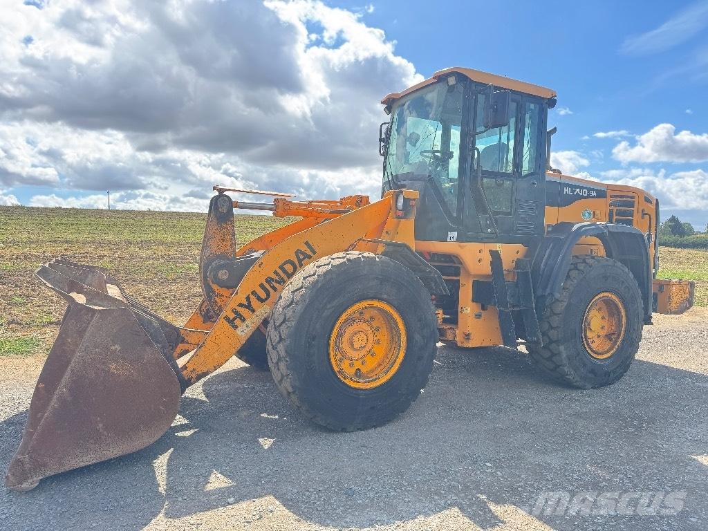 Hyundai HL 740-9 A Kolové nakladače