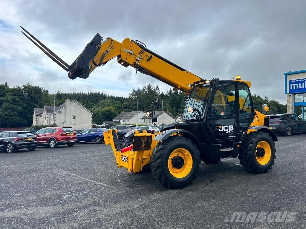JCB 540-140 Teleskopické manipulátory
