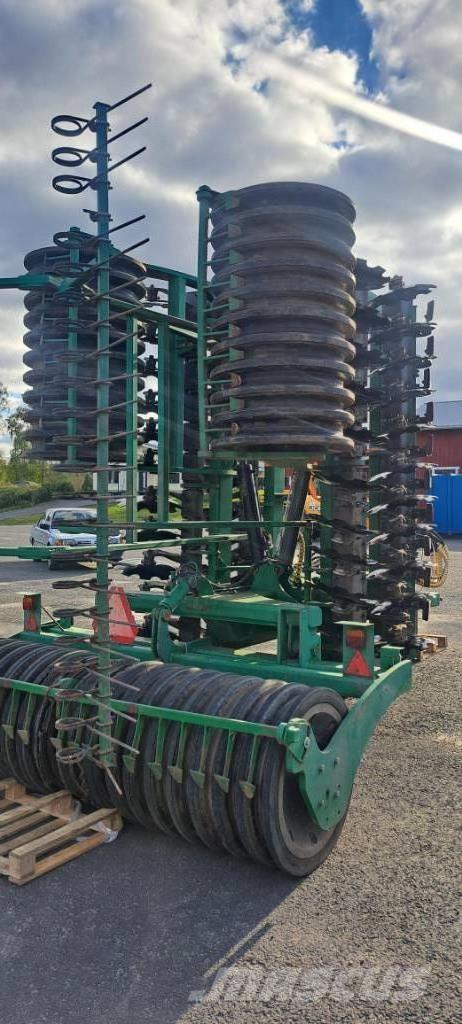 Kivi-Pekka Lamu 550 Talířové brány