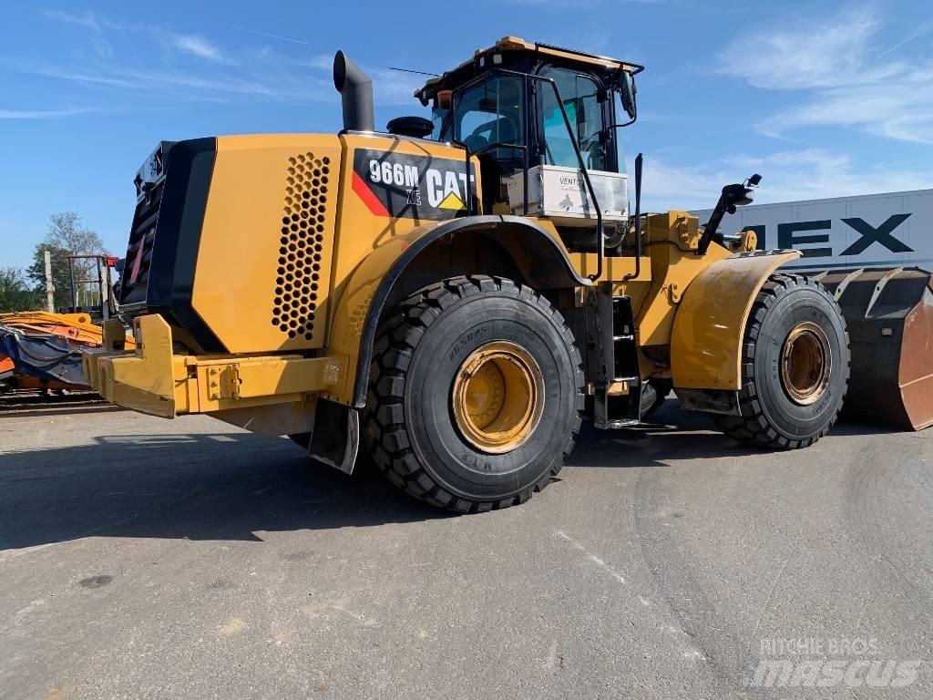 CAT 966MXE Kolové nakladače