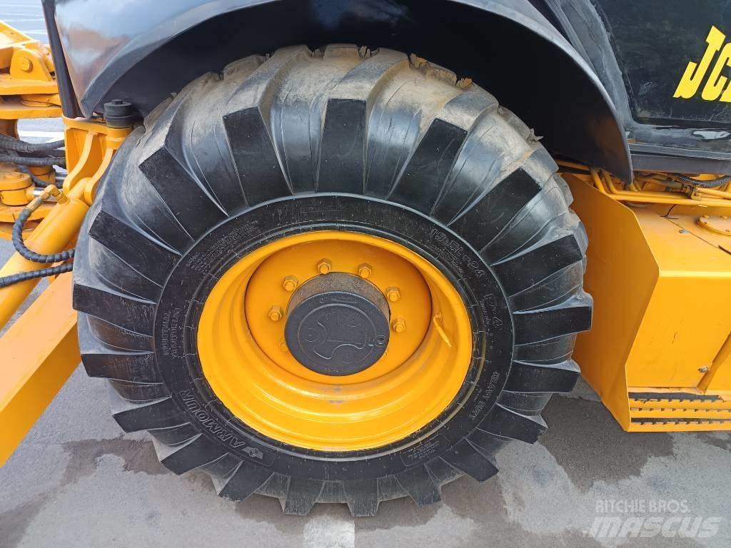 JCB 3 CX Rýpadlo-nakladače