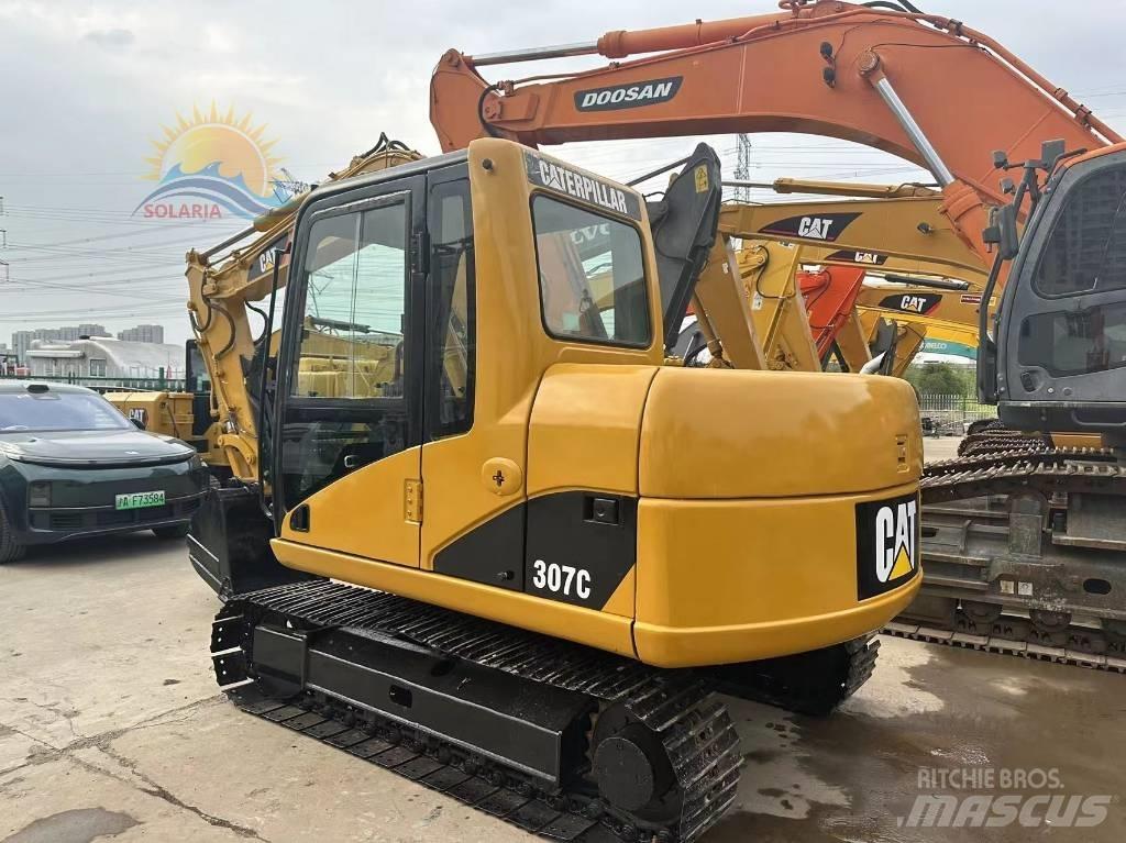 CAT 307 C Mini rýpadla < 7t