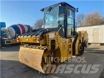 CAT CB 44 B Tandemové válce