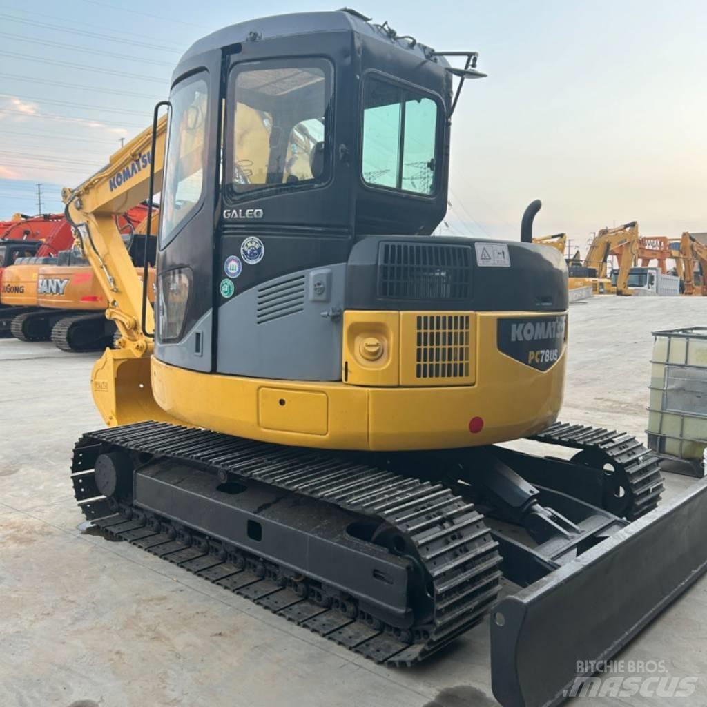 Komatsu PC78 US Pásová rýpadla
