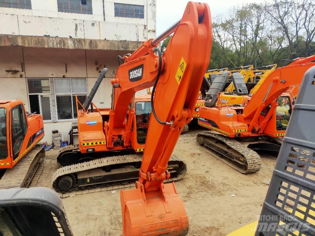 Doosan DH225LC-7 Pásová rýpadla