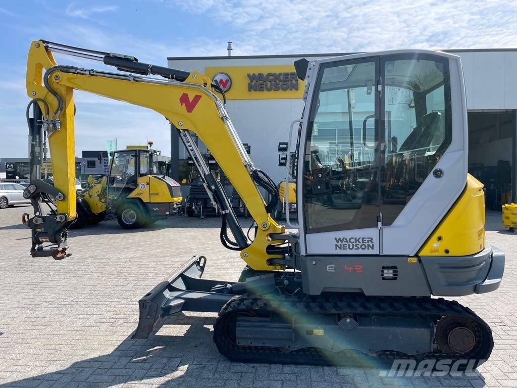 Wacker Neuson ET42 Pásová rýpadla