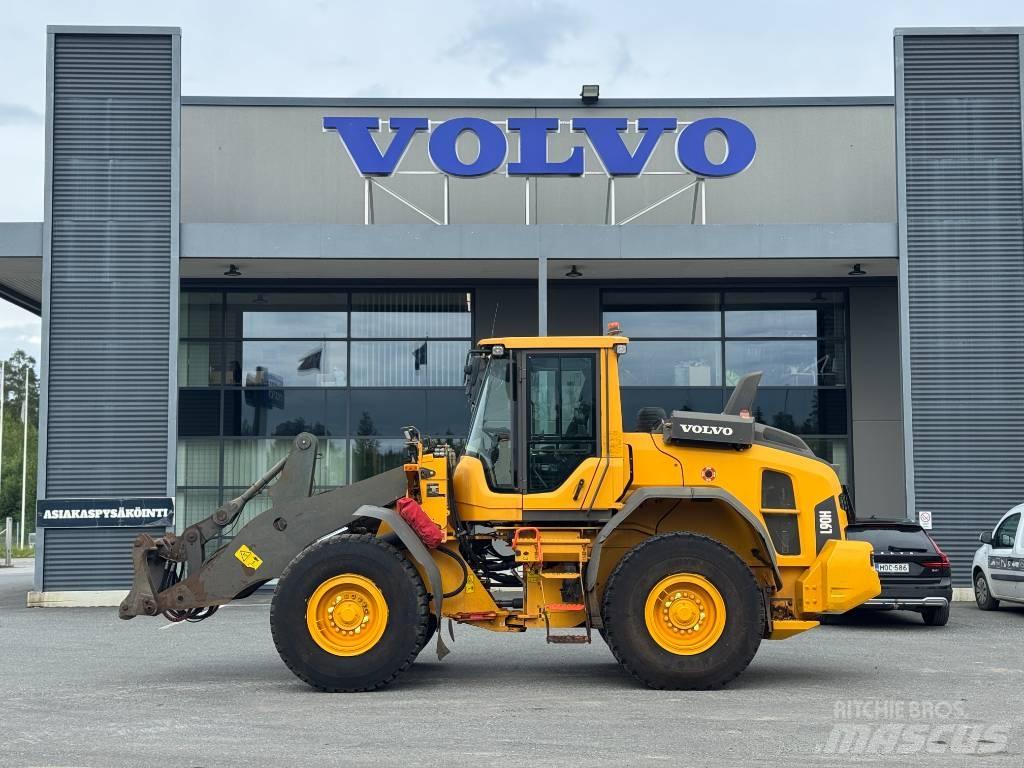 Volvo L 90 H Kolové nakladače