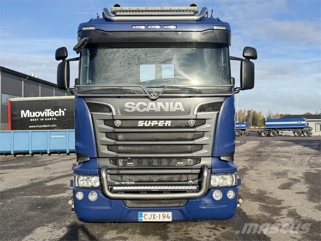 Scania R 730 8X4 Hákový nosič kontejnerů