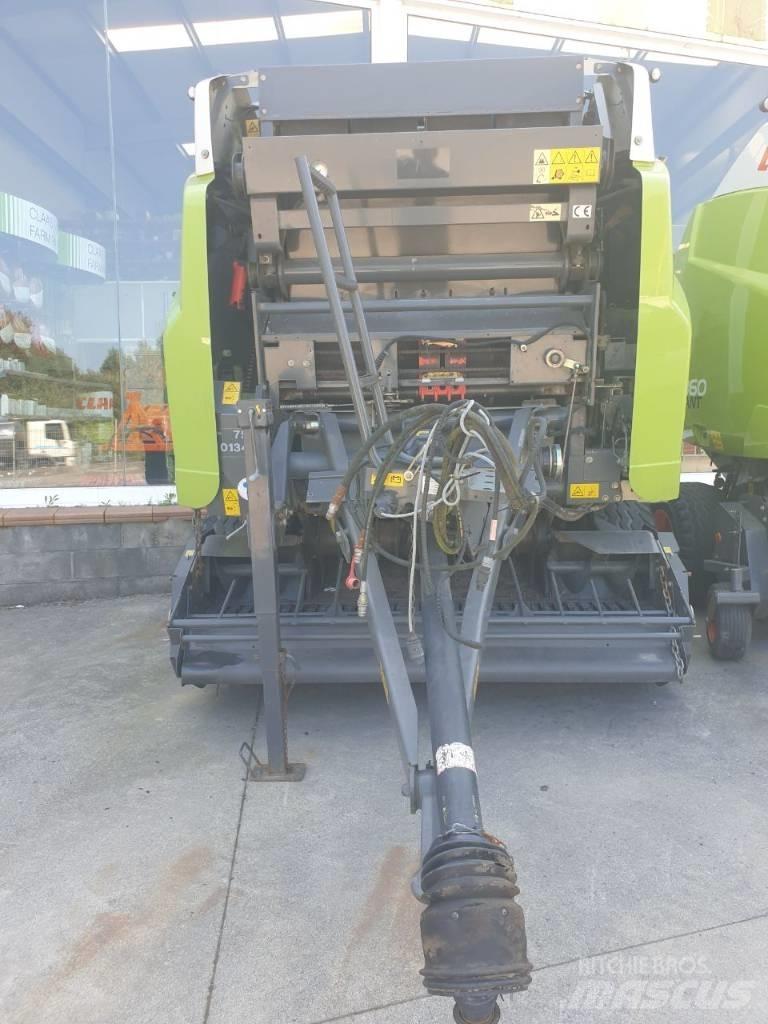 CLAAS Variant 360 Lis na válcové balíky