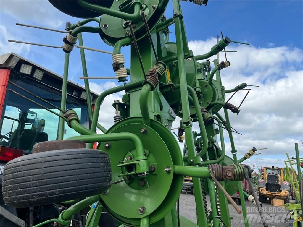 Krone KW 7.92 /8 Obraceče a shrabovače sena