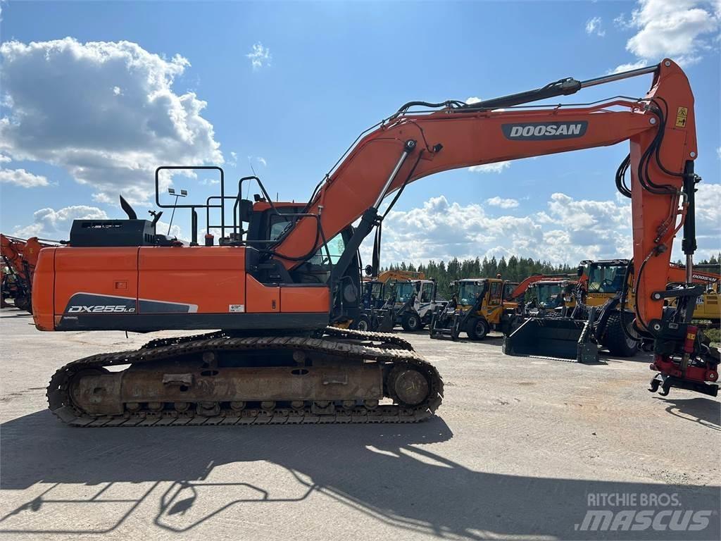 Doosan DX255LC-5 Pásová rýpadla