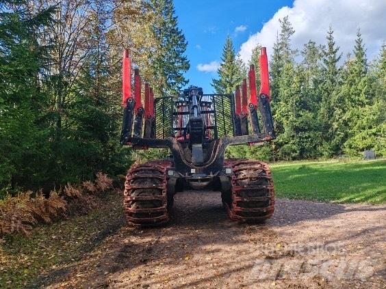 Komatsu 875 Vyvážecí traktory