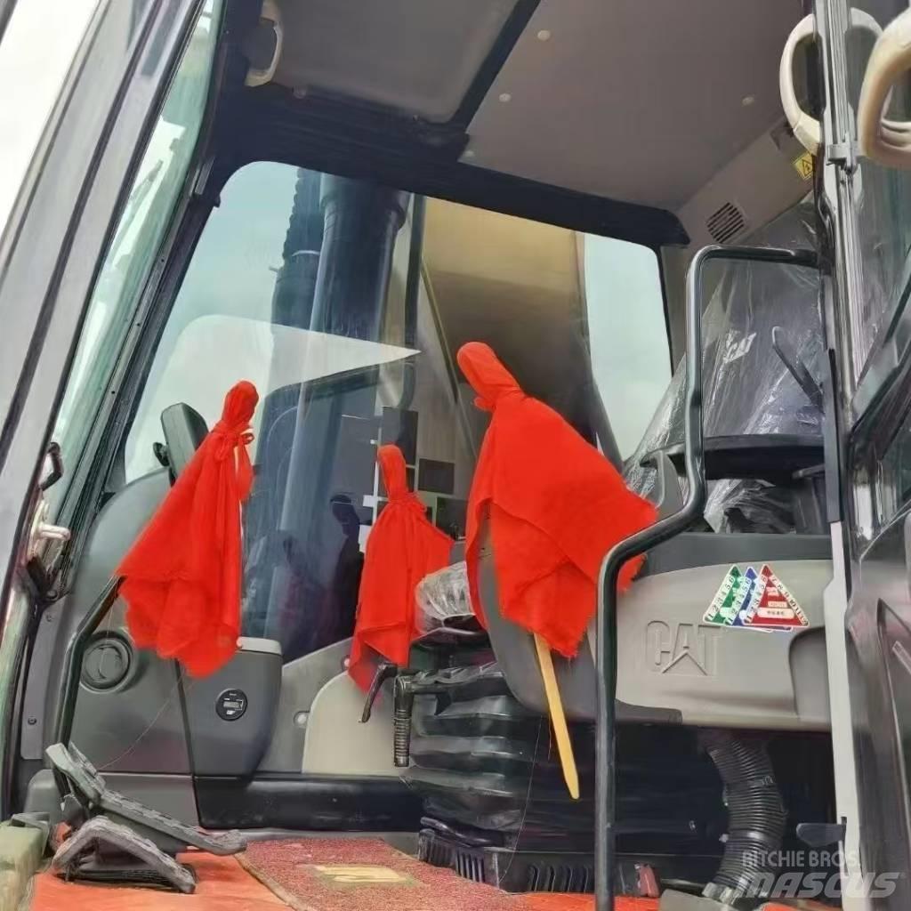 CAT 336D2L Pásová rýpadla