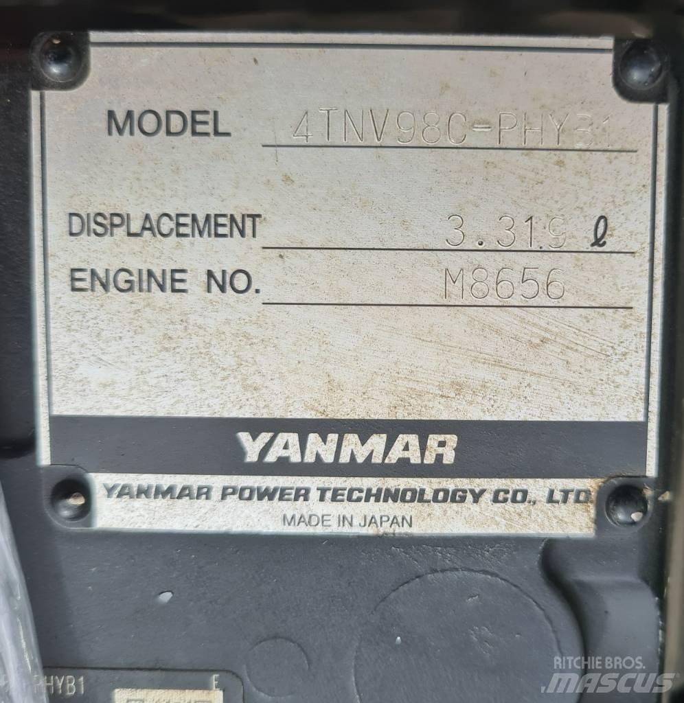Yanmar 4TNV98C-P Motory