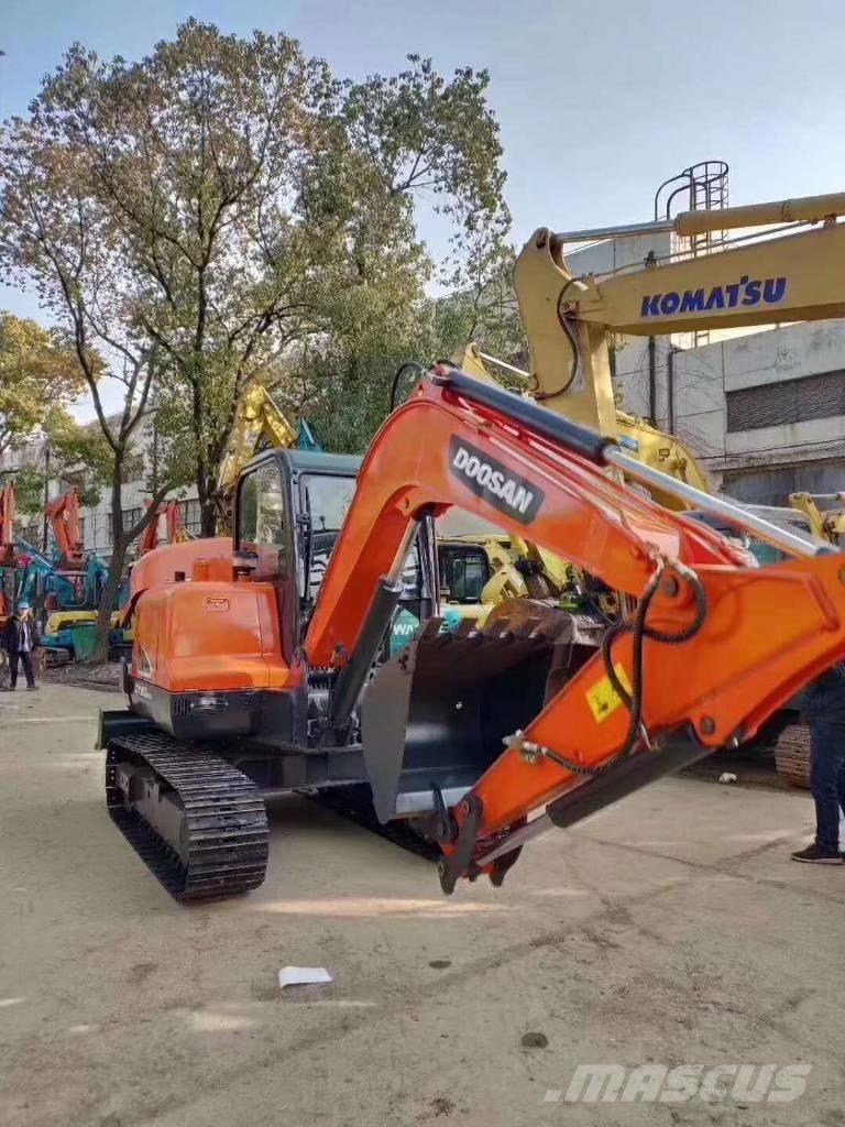 Doosan DX 60-9C Pásová rýpadla