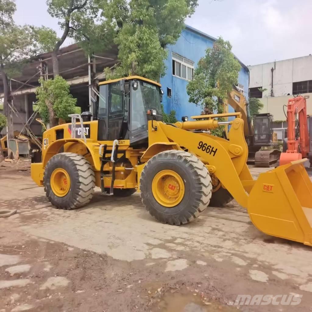 CAT 966 H Kolové nakladače
